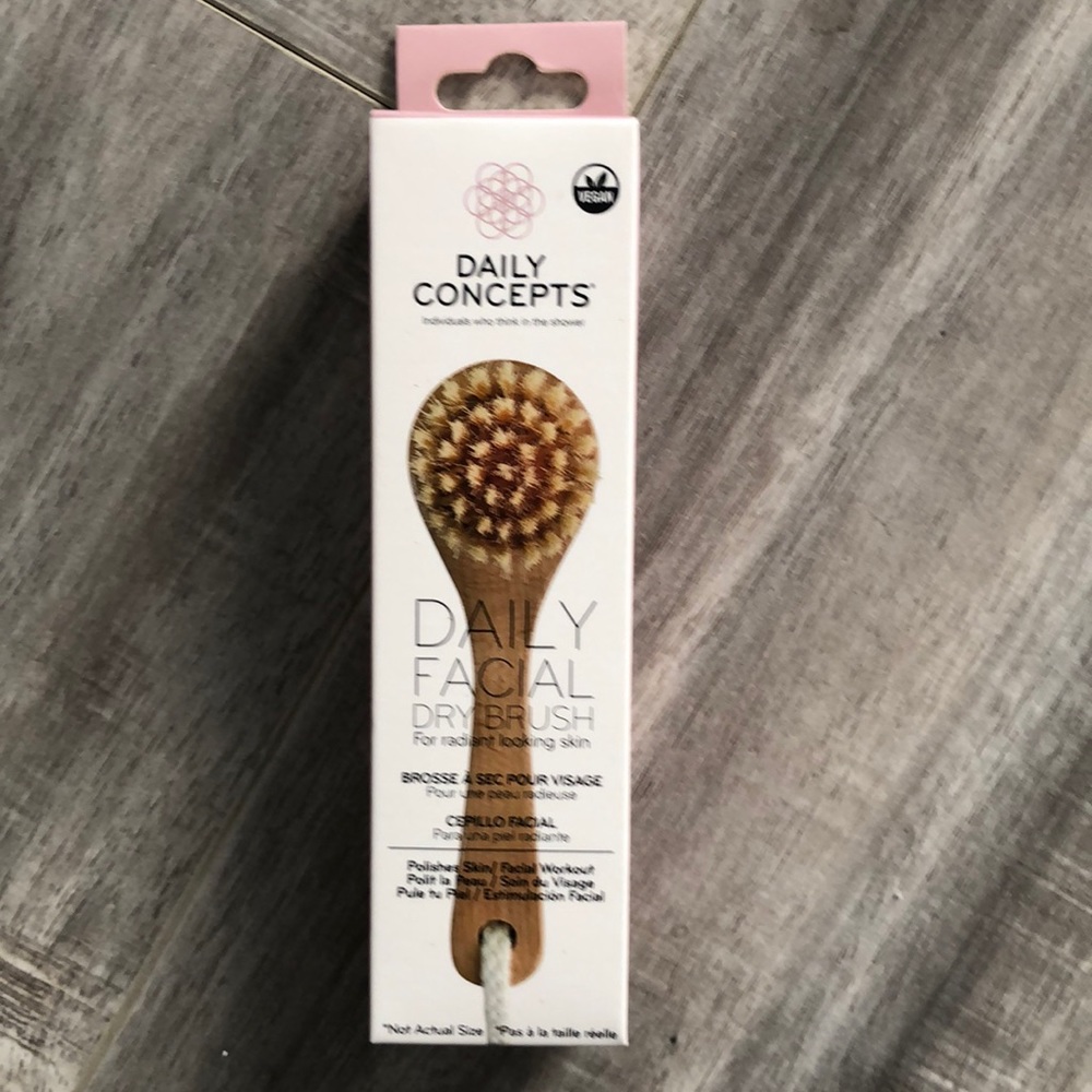 Daily Concepts Daily Facial Dry Brush Fabfitfun